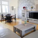 Bryza Homes - Linde - Parkplatz - Ahlbeck - Patio * 제바트헤링스도르프