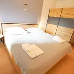 Bryza Homes - Linde - Parkplatz - Ahlbeck - Patio 제바트헤링스도르프