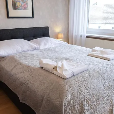 Bryza Homes - Linde - Parkplatz - Ahlbeck - Patio アパート *