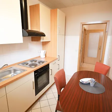 Bryza Homes - Linde - Parkplatz - Ahlbeck - Patio *