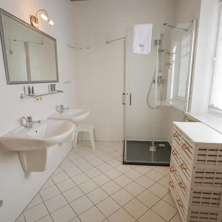Bryza Homes - Linde - Parkplatz - Ahlbeck - Patio * ゼーバート・ヘリングスドルフ