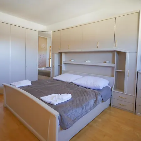 Bryza Homes - Linde - Parkplatz - Ahlbeck - Patio