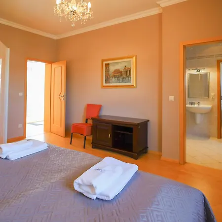 Bryza Homes - Linde - Parkplatz - Ahlbeck - Patio Lejlighed