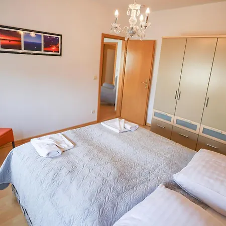 Bryza Homes - Linde - Parkplatz - Ahlbeck - Patio Lejlighed Heringsdorf (Usedom)